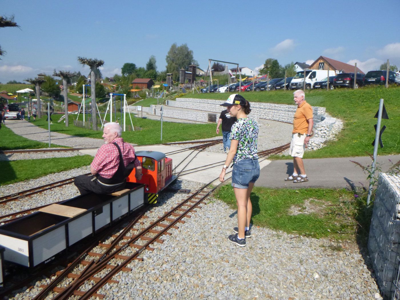 Expertentreffen der Parkbahnszene Süd auf der Obralino Minibahn 2020, in Neukirchen an der Vöckla