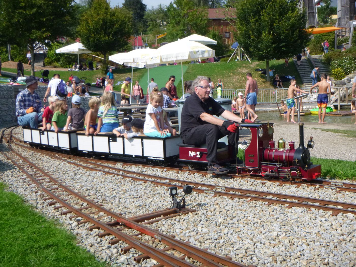 Expertentreffen der Parkbahnszene Süd auf der Obralino Minibahn 2020, in Neukirchen an der Vöckla